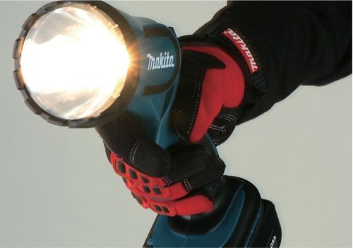 Аккумуляторный фонарь Makita bml145