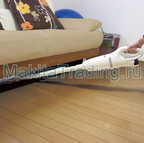 пылесос makita cl100dw в работе